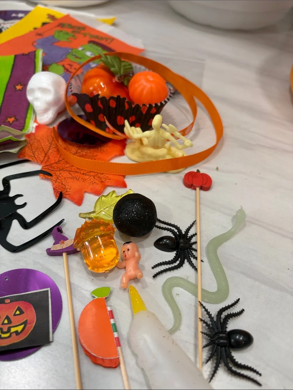 McDonald’s vintage Halloween Ghost bucket Craft Kit